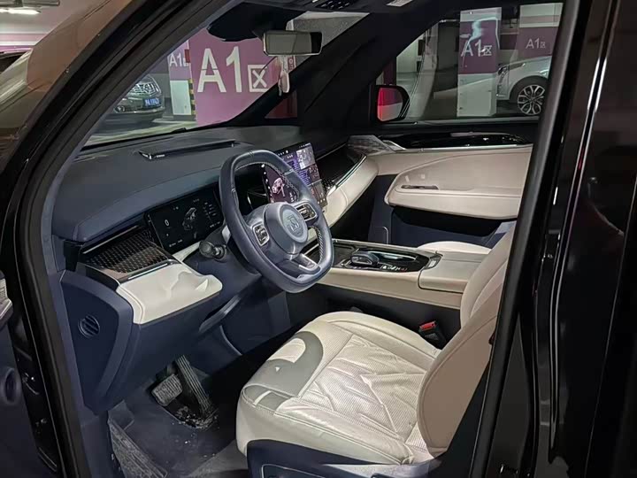 Фото 3 - Zeekr 009