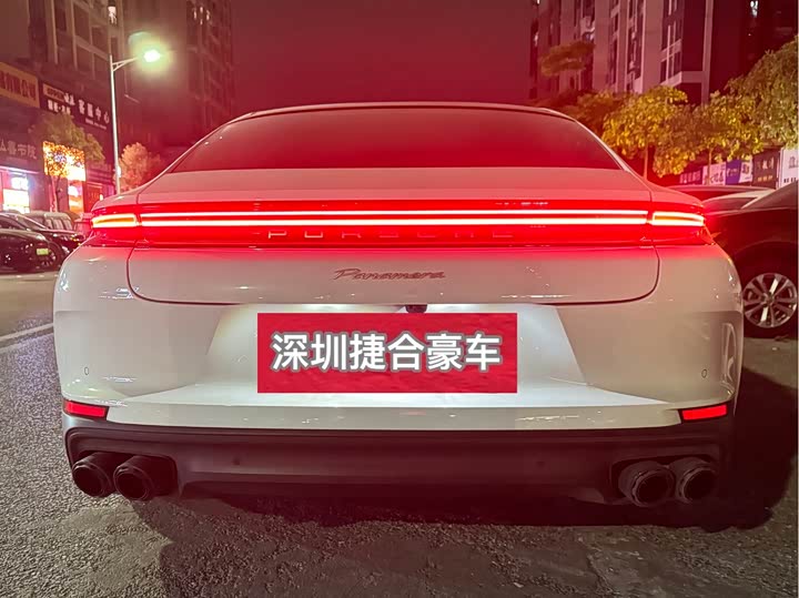 Фото 4 - Porsche Panamera