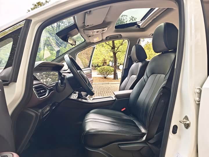 Фото 4 - GAC Trumpchi M6