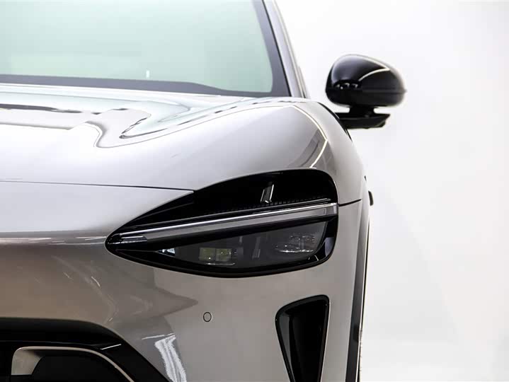 Фото 9 - Xiaomi YU7