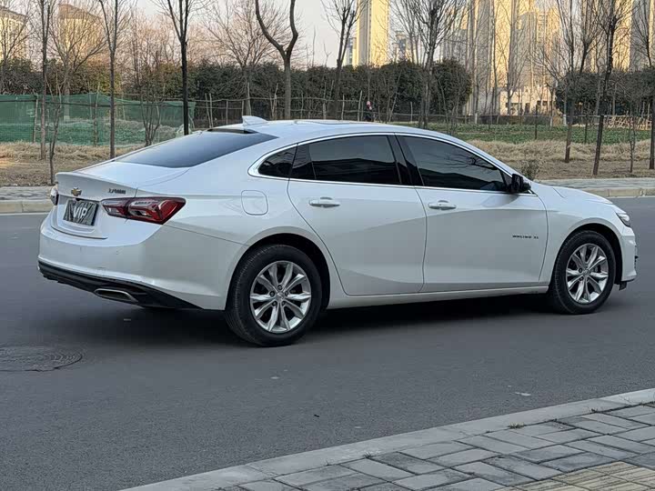 Фото 6 - Chevrolet Malibu XL