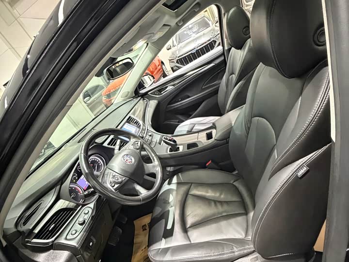 Фото 8 - Buick LaCrosse