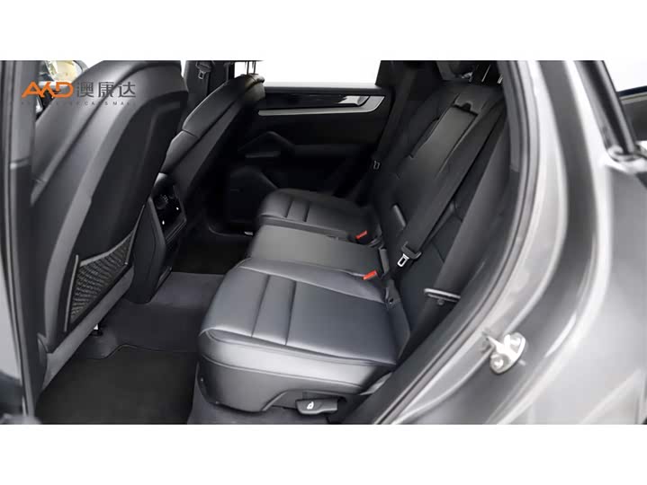 Фото 7 - Porsche Cayenne