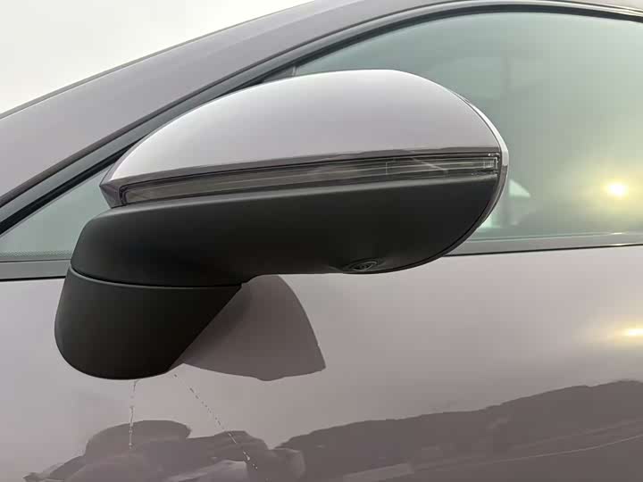 Фото 4 - Porsche Macan EV