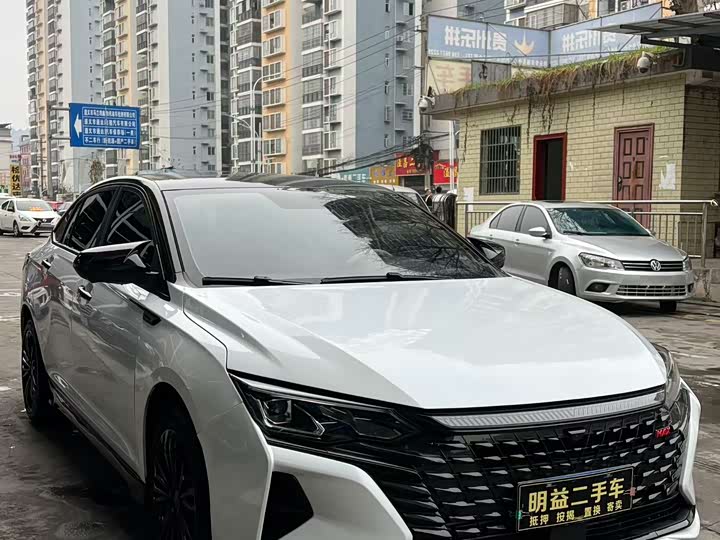 Фото 1 - Dongfeng Aeolus Yixuan Max