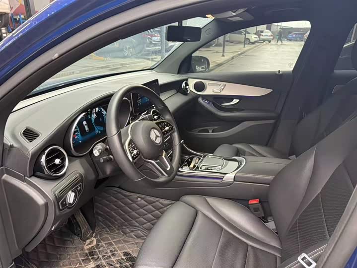 Фото 2 - Mercedes-Benz GLC-Class Coupe