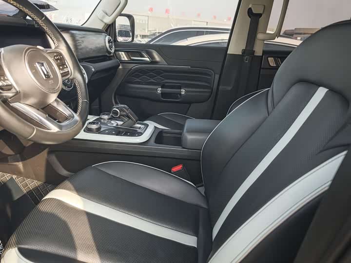 Фото 7 - Tank 300