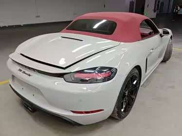 Фото 2 - Porsche 718