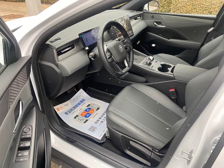 Фото 6 - BYD Qin Plus