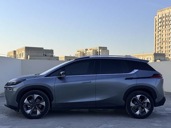 Фото 3 - GAC Aion V