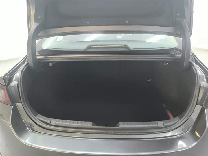 Фото 4 - Mazda 3 (Axela)