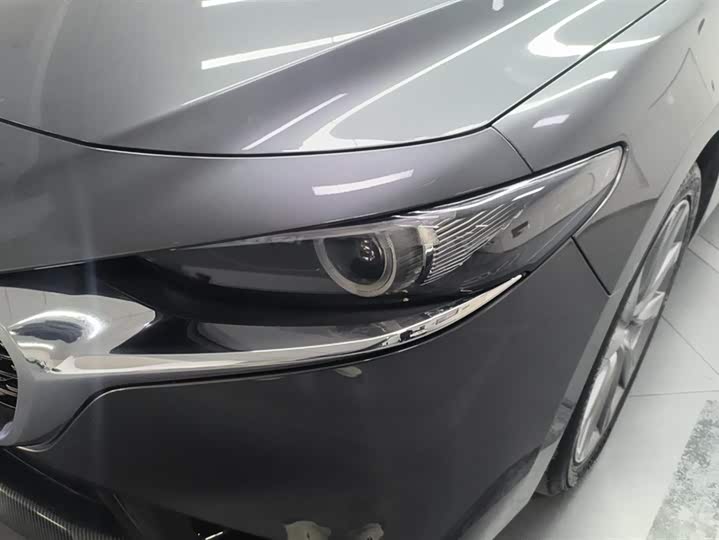 Фото 5 - Mazda 3 (Axela)