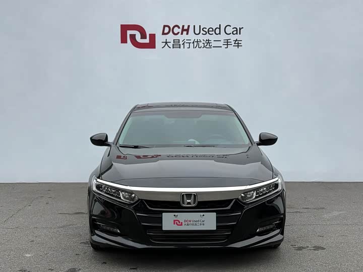Фото 2 - Honda Accord