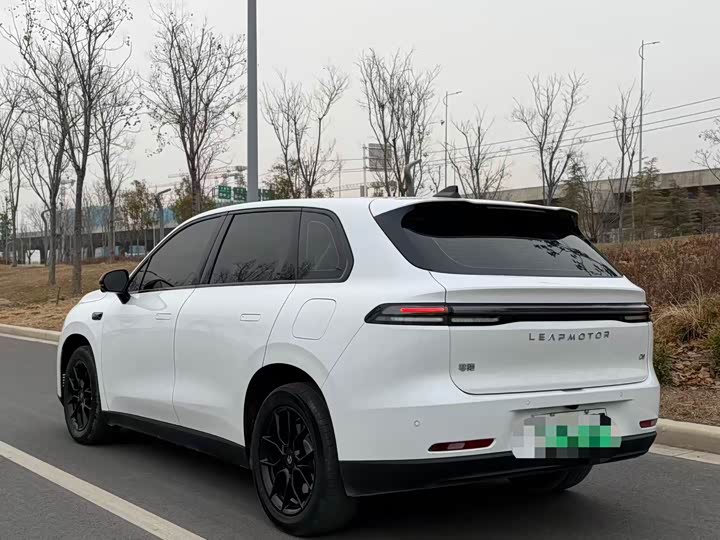 Фото 3 - Leapmotor C10