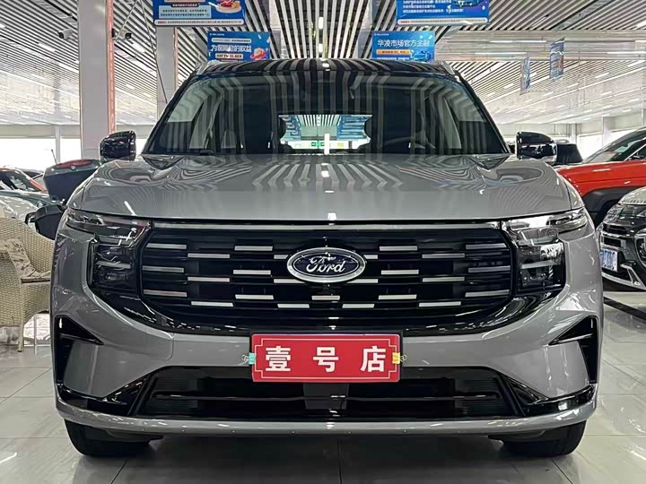 Фото 2 - Ford Edge