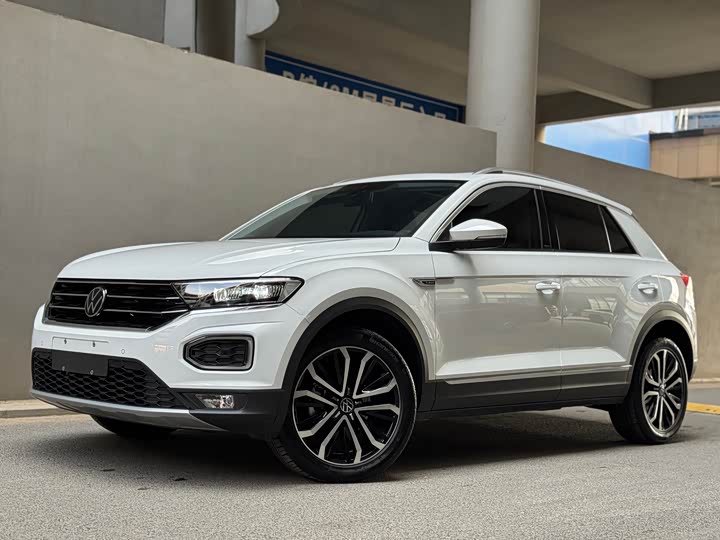 Фото 1 - Volkswagen T-Roc