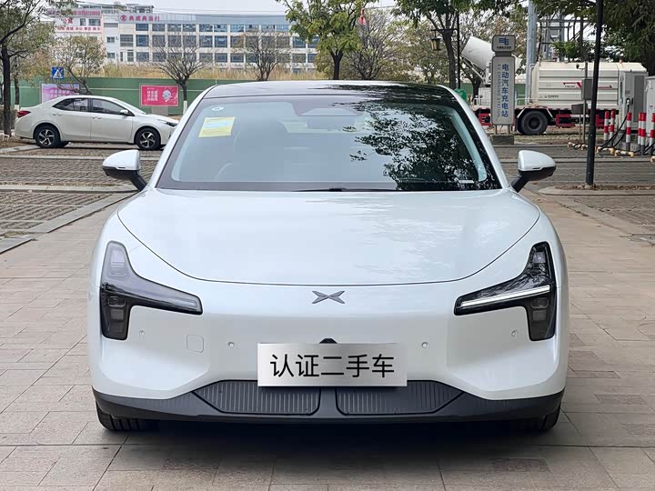 Фото 2 - XPeng Mona M03