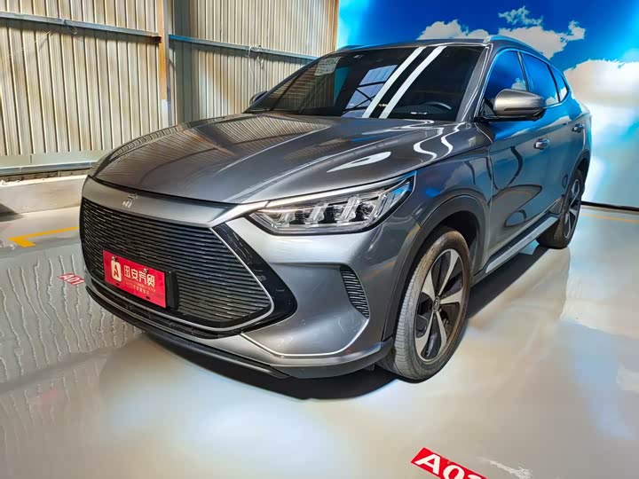 Фото 1 - BYD Song Plus