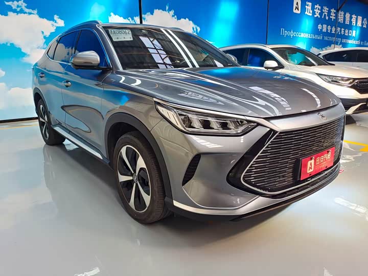 Фото 3 - BYD Song Plus