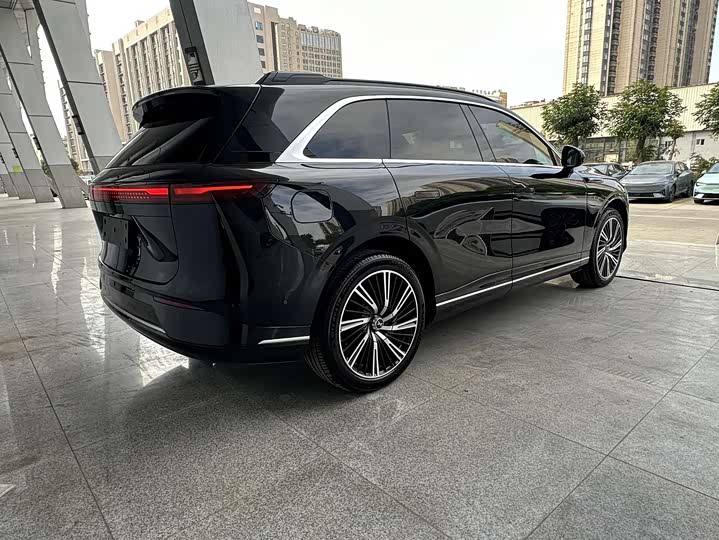 Фото 8 - XPeng G9