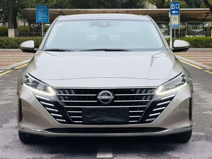 Фото 2 - Nissan Teana