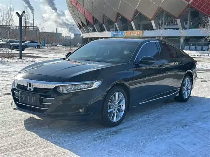 Фото 3 - Honda Accord
