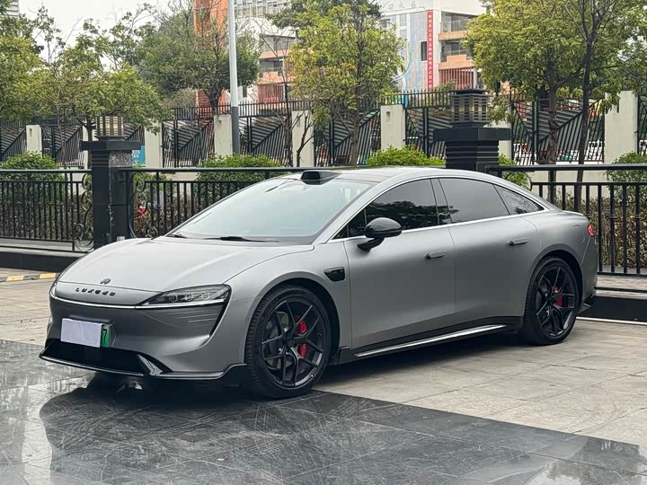 Фото 1 - Luxeed S7