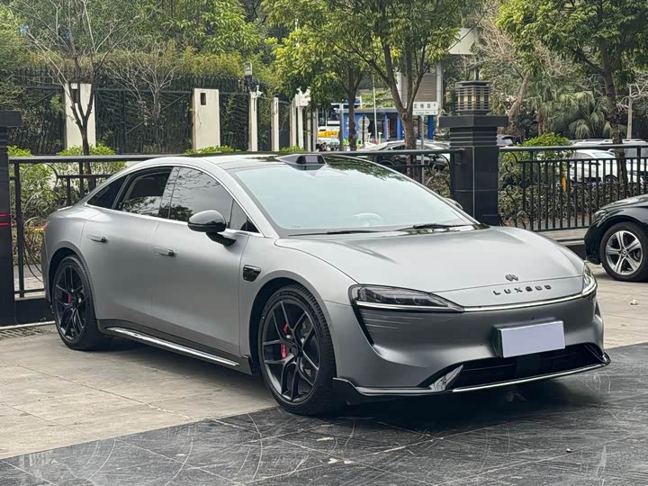 Фото 3 - Luxeed S7