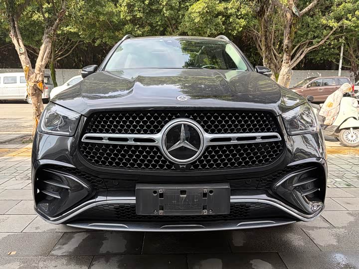 Фото 2 - Mercedes-Benz GLE-Class