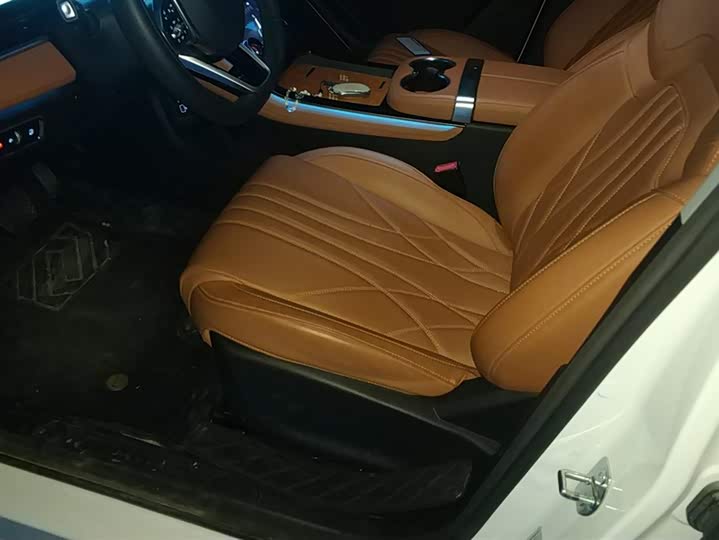 Фото 9 - Jetour Shanhai L7