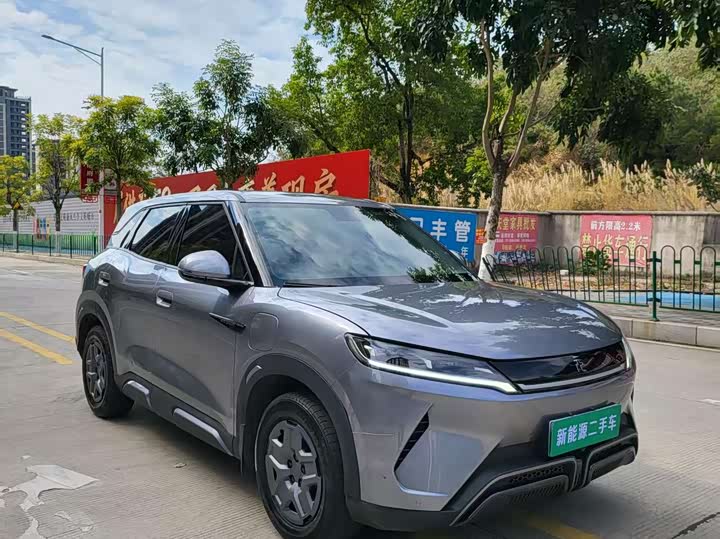 Фото 3 - BYD Yuan Up