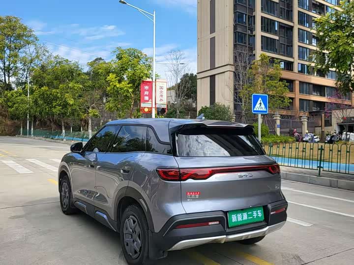 Фото 9 - BYD Yuan Up