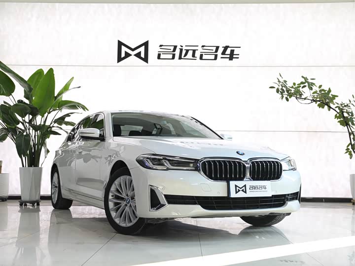Фото 3 - BMW 5 Series