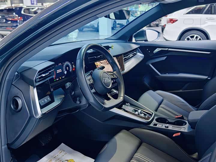 Фото 9 - Audi A3