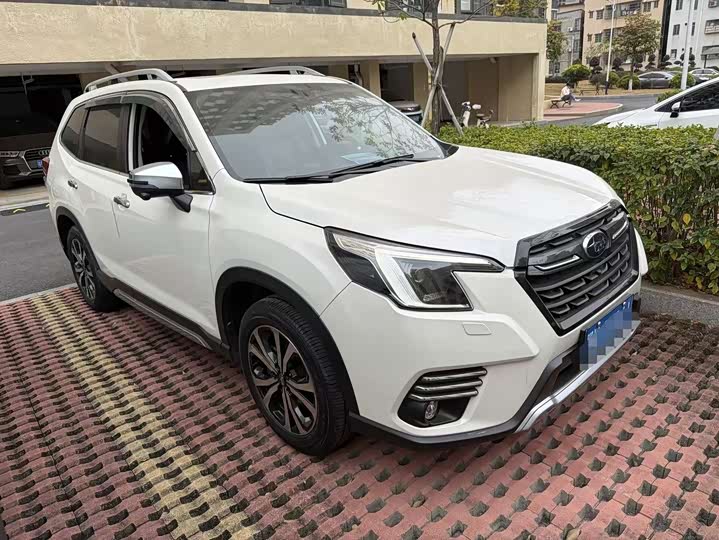 Фото 2 - Subaru Forester