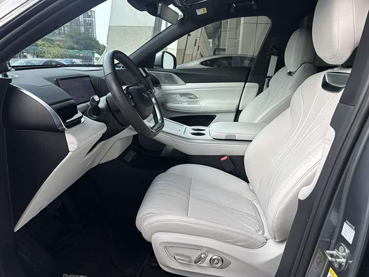 Фото 4 - XPeng G9