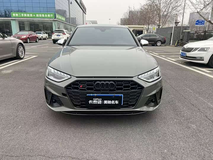 Фото 2 - Audi S4