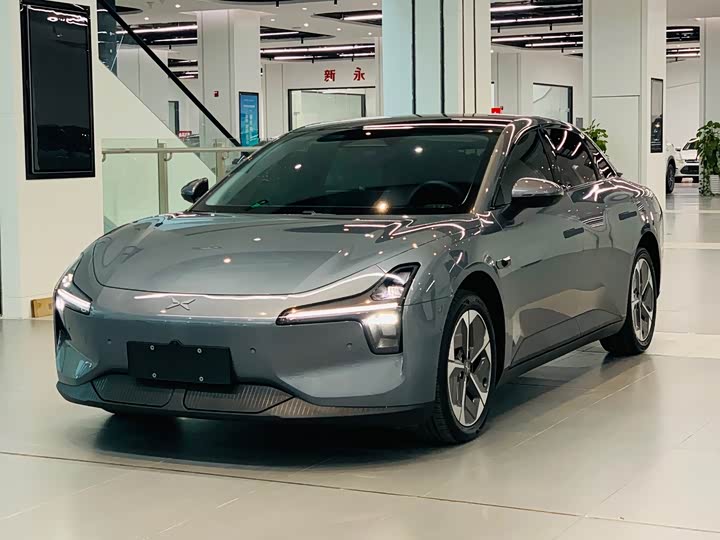 Фото 1 - XPeng Mona M03