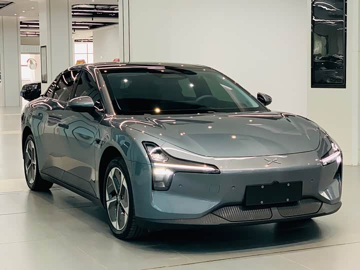 Фото 2 - XPeng Mona M03