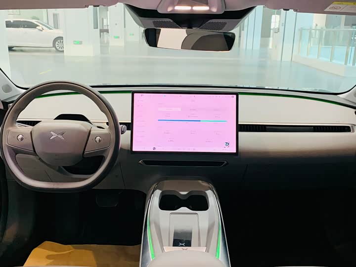 Фото 9 - XPeng Mona M03
