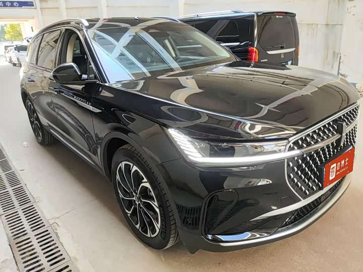 Фото 7 - Lincoln Nautilus