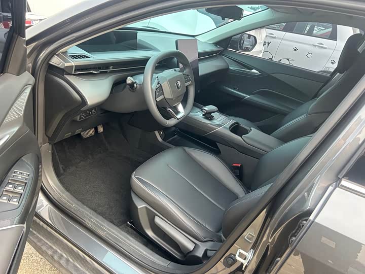 Фото 4 - Changan Eado Plus