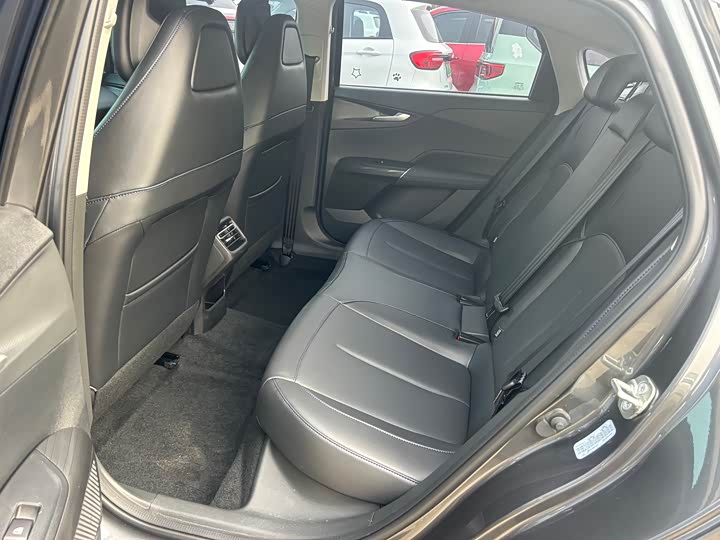 Фото 7 - Changan Eado Plus