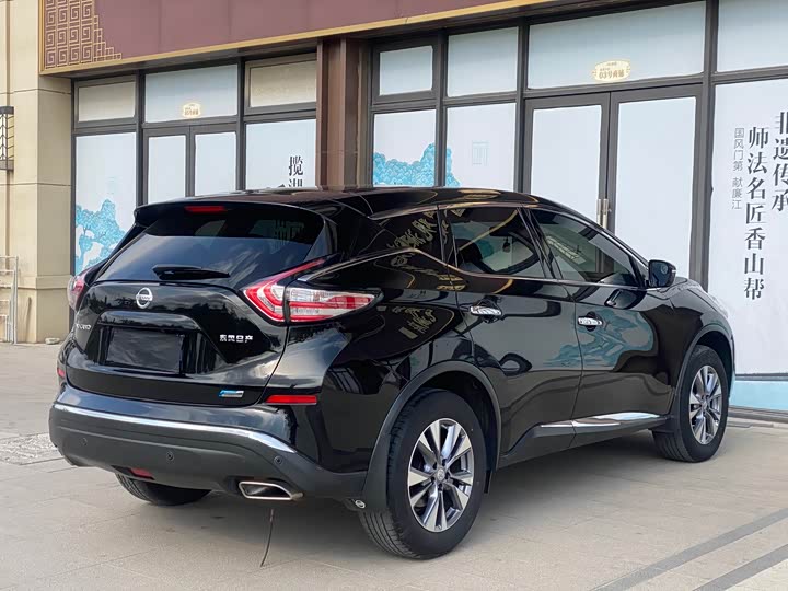 Фото 4 - Nissan Murano