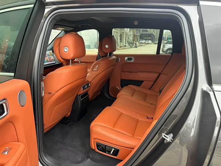 Photo 5 - LiXiang L7