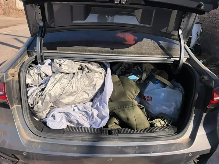 Фото 4 - Roewe i5