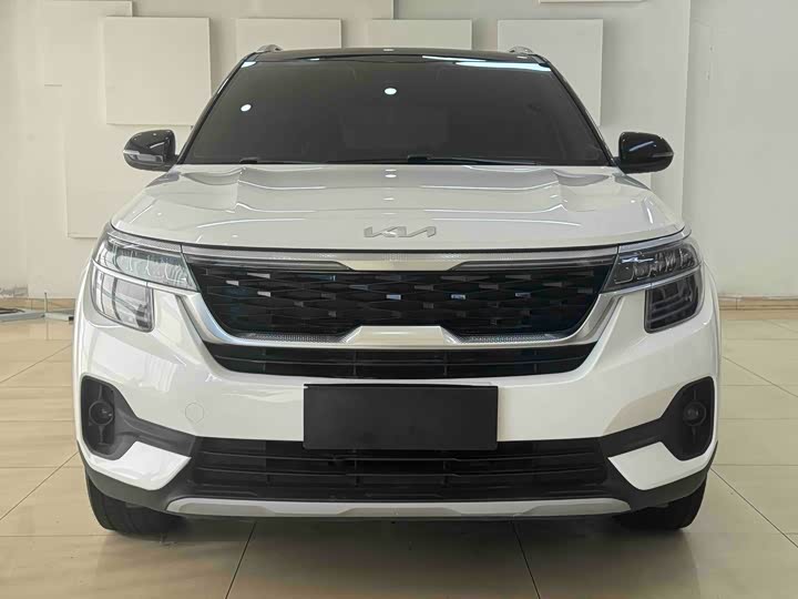 Фото 2 - Kia KX3