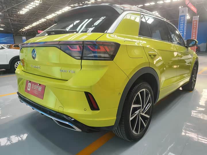 Фото 7 - Volkswagen T-Roc