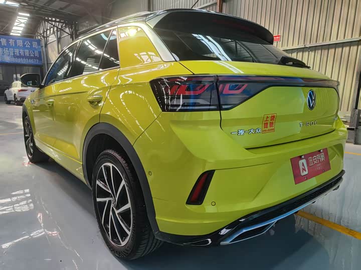 Фото 8 - Volkswagen T-Roc