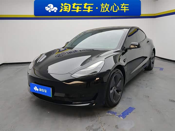 Фото 1 - Tesla Model 3